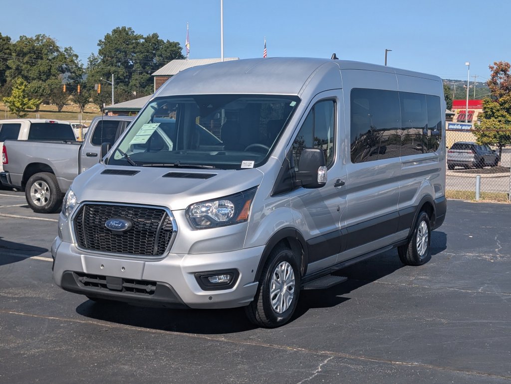 Certified 2024 Ford Transit 350 XLT RWD image 5