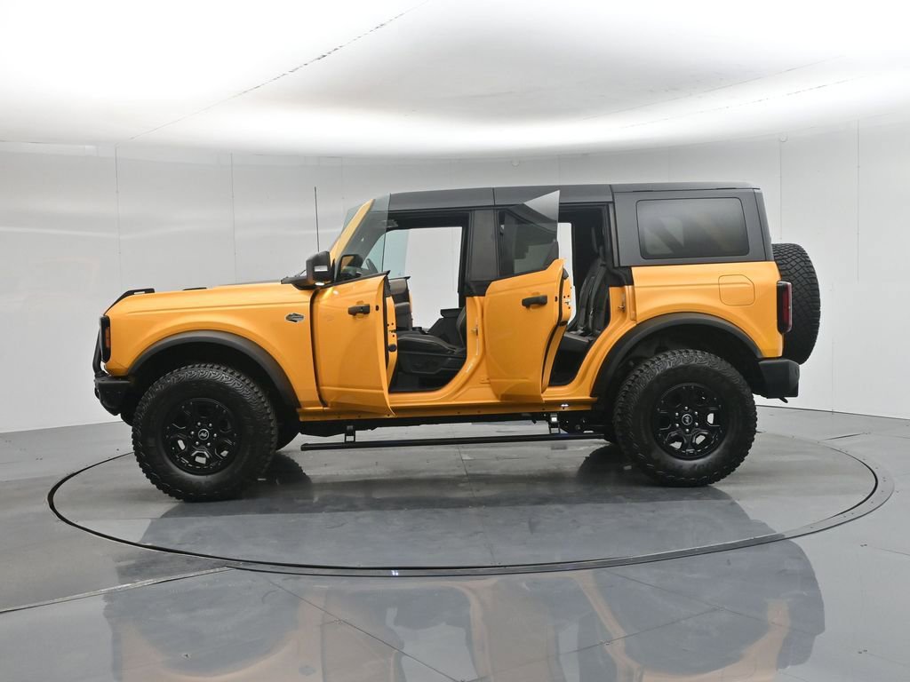 Certified 2022 Ford Bronco Wildtrak image 5