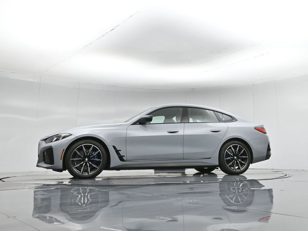 Used 2025 BMW i4 eDrive40 w/ M Sport Package image 25