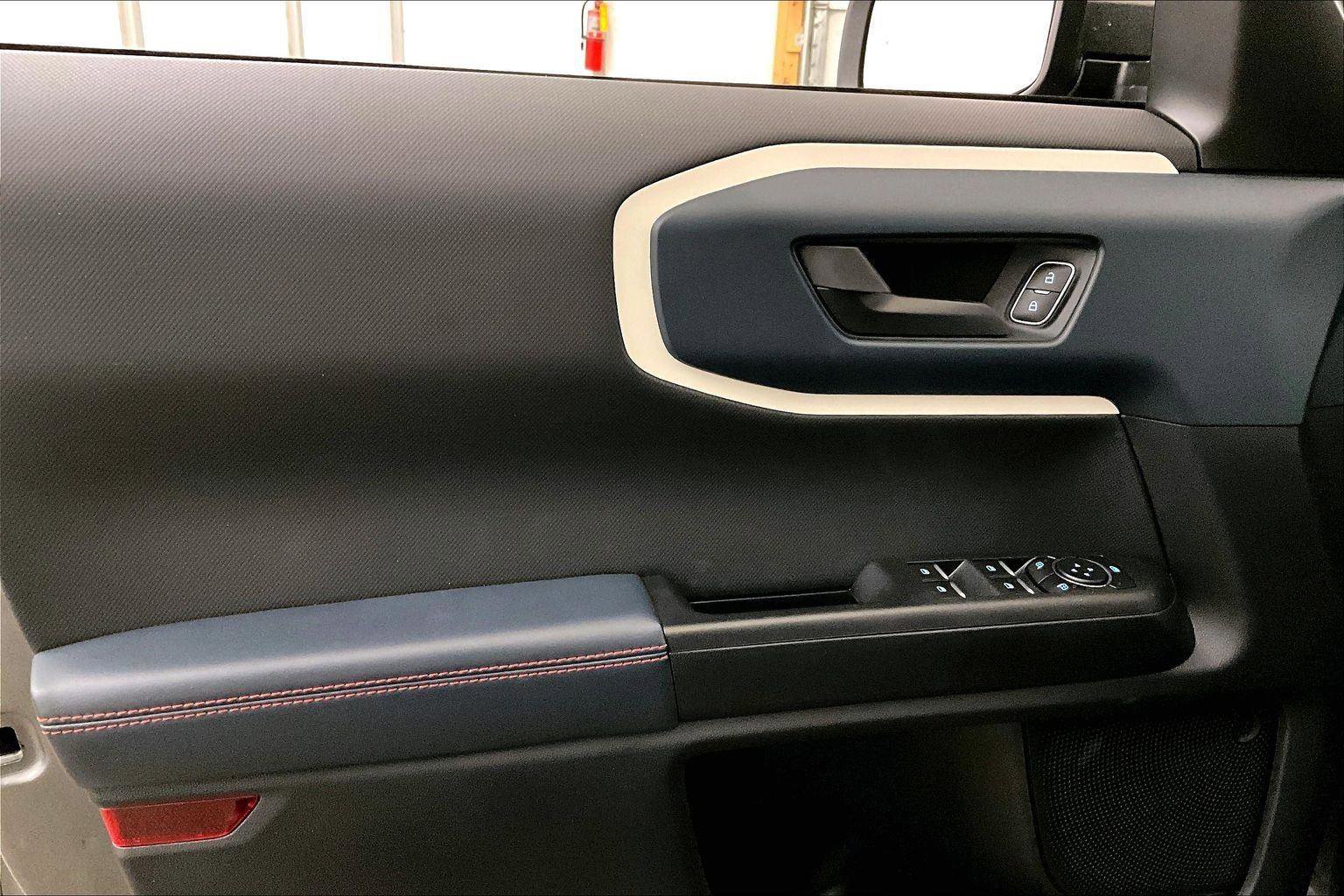 Certified 2025 Ford Bronco Sport Heritage w/ Convenience Package image 22