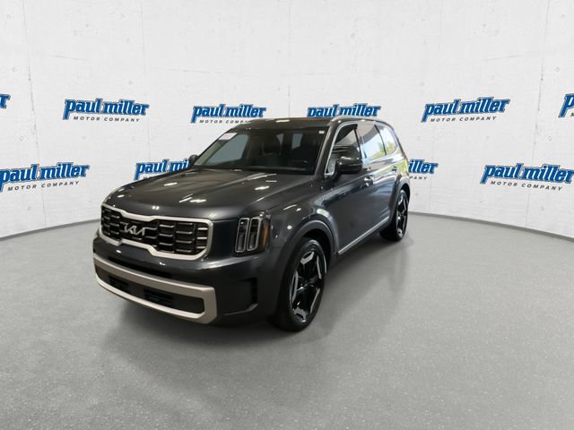 Used 2023 Kia Telluride S w/ S Sunroof Package AWD/4WD image 4