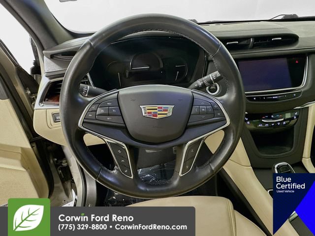 Used 2019 Cadillac XT5 Premium Luxury w/ Driver Assist Package AWD/4WD image 15