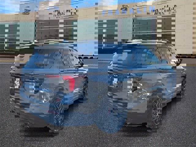 Certified 2025 Ford Explorer ST image 5