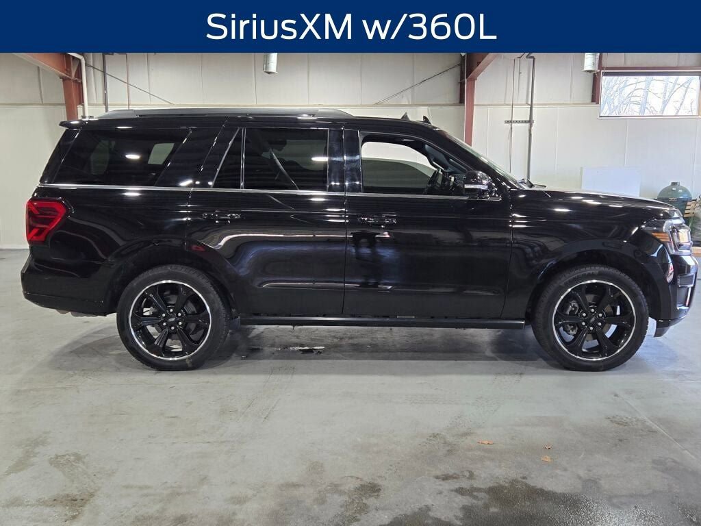 Certified 2022 Ford Expedition Limited image 5