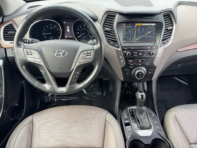 Used 2018 Hyundai Santa Fe Sport w/ 2.0T Ultimate Tech Package 05 AWD/4WD image 12