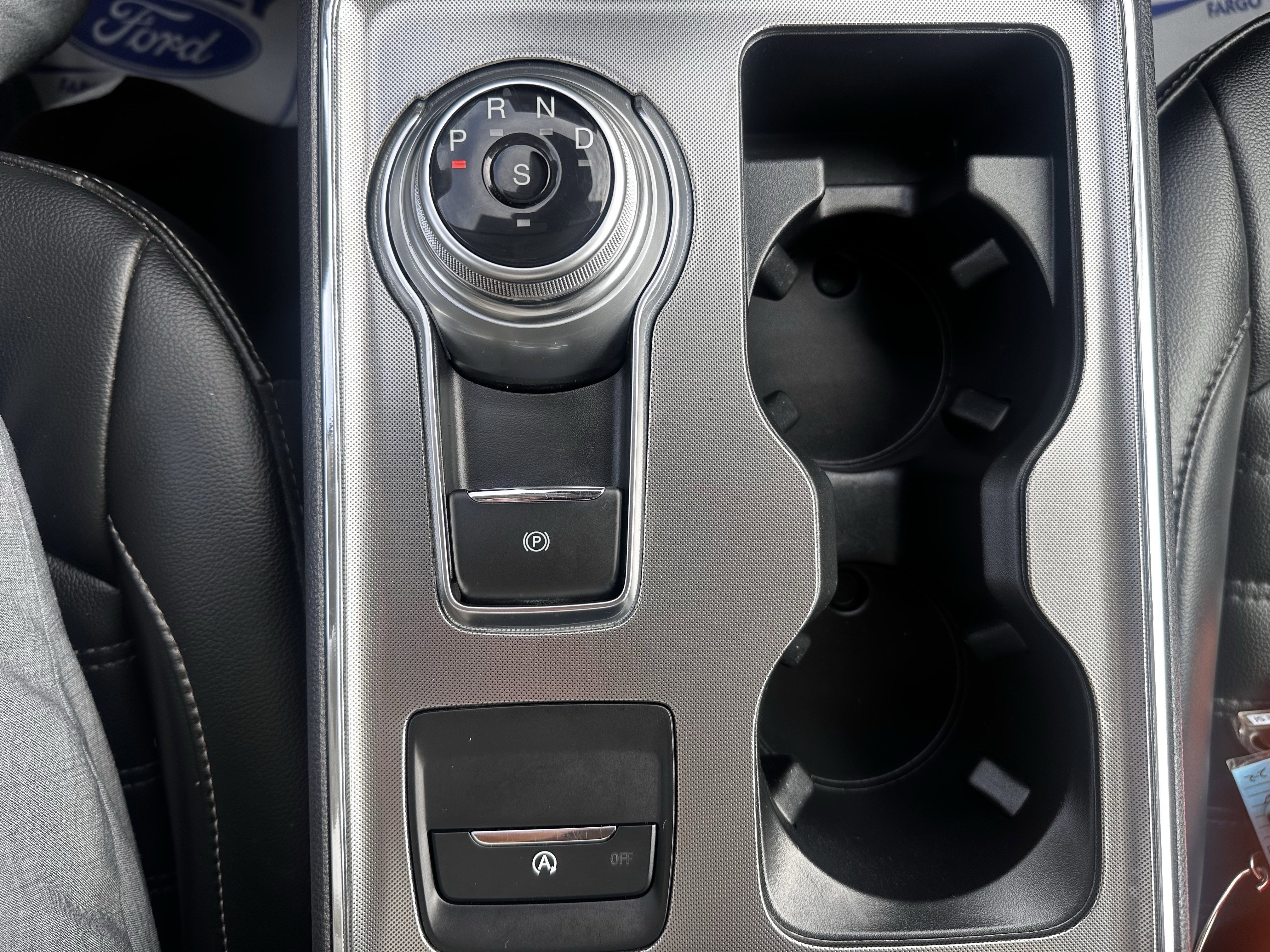 Certified 2022 Ford Edge SEL w/ Convenience Package image 17