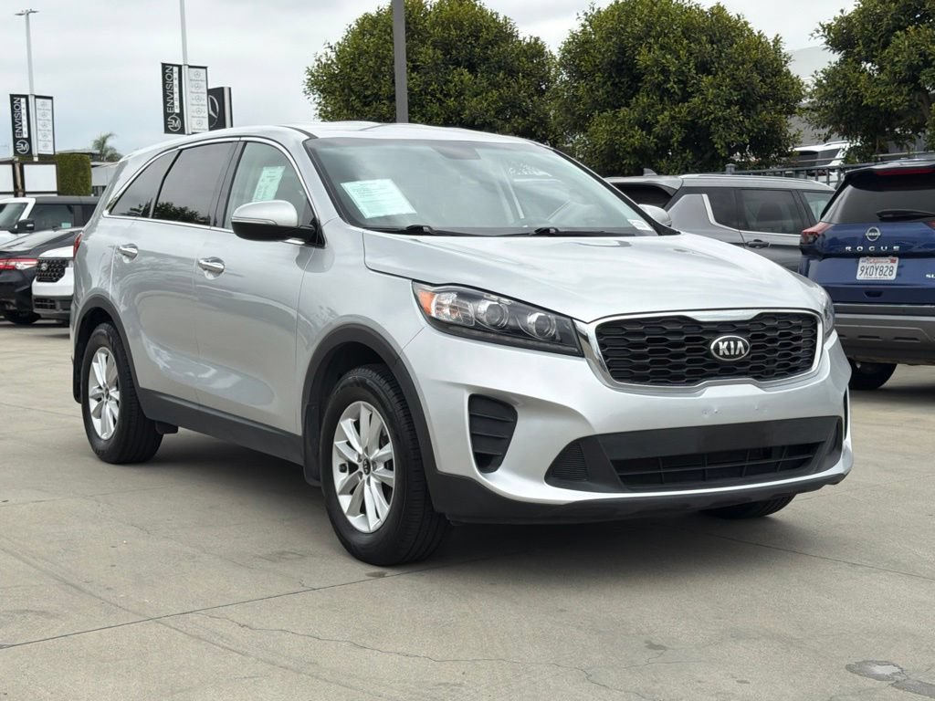 Used 2020 Kia Sorento LX FWD image 4