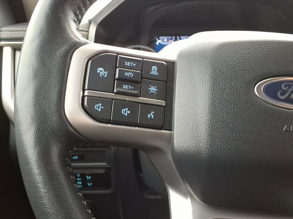 Certified 2023 Ford Expedition Max XLT image 18