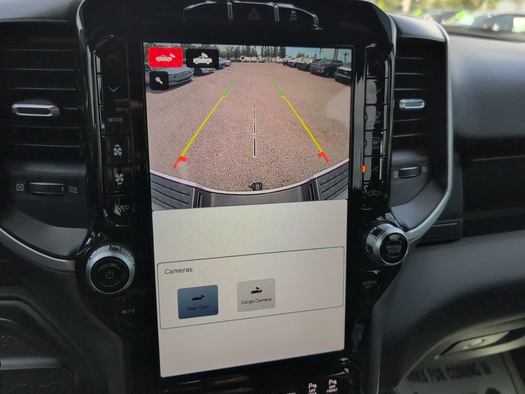 Used 2022 RAM 2500 Big Horn w/ Level C Equiment Group image 17