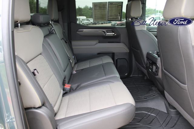 Used 2026 Chevrolet Silverado 1500 ZR2 w/ Dark Appearance Package AWD/4WD image 14