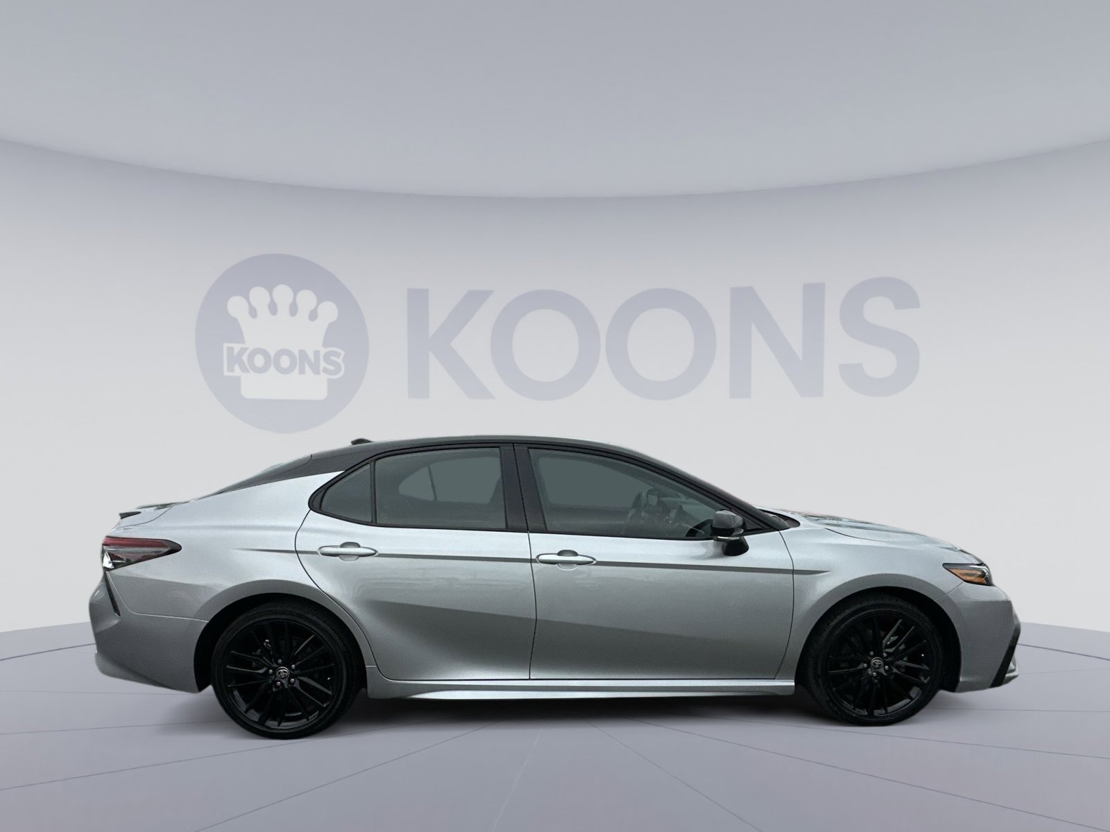 Used 2024 Toyota Camry XSE w/ Navigation Package FWD image 17