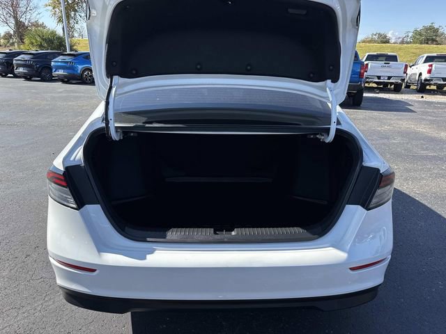 Used 2024 Honda Accord EX image 8