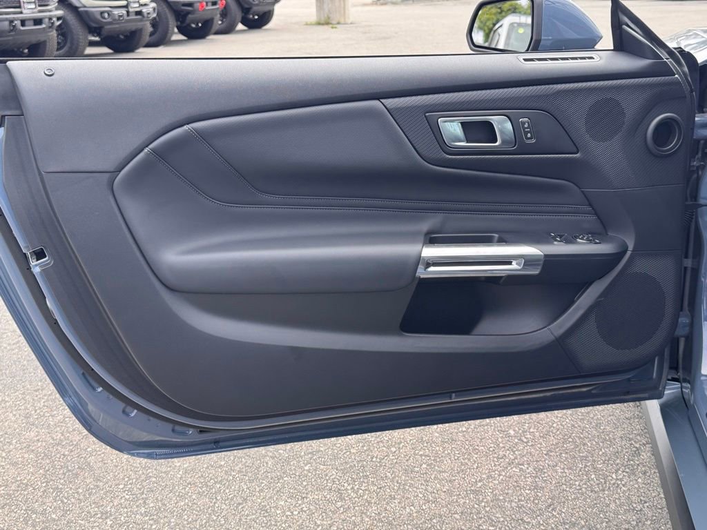 Certified 2025 Ford Mustang GT Premium RWD image 15