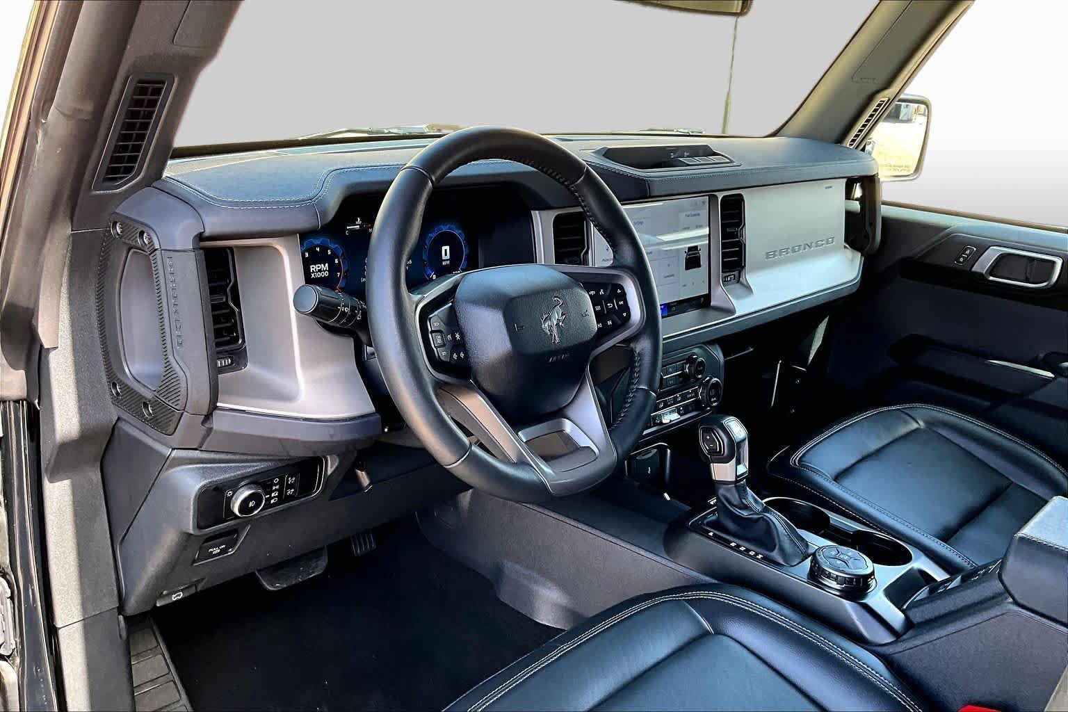 Certified 2025 Ford Bronco Outer Banks AWD/4WD image 18