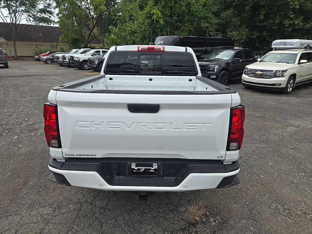Used 2023 Chevrolet Colorado LT w/ LT Convenience Package II AWD/4WD image 5