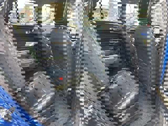 Certified 2023 Ford Explorer XLT w/ Equipment Group 202A image 11