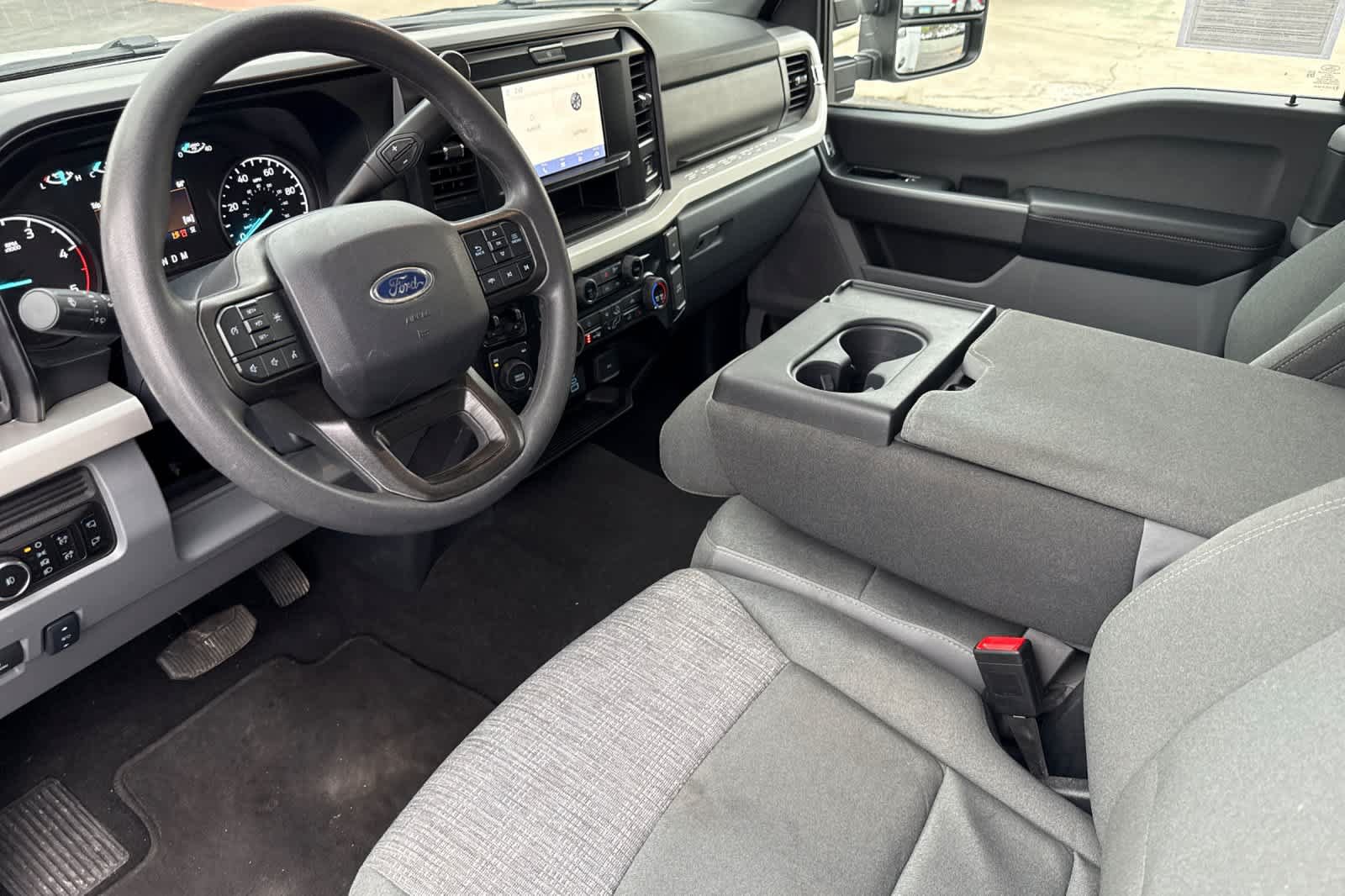 Certified 2025 Ford F550 4x4 SuperCab Super Duty w/ XLT Value Package image 10