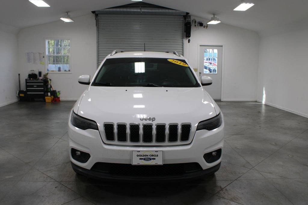 Used 2019 Jeep Cherokee Latitude Plus w/ Comfort/Convenience Group image 4