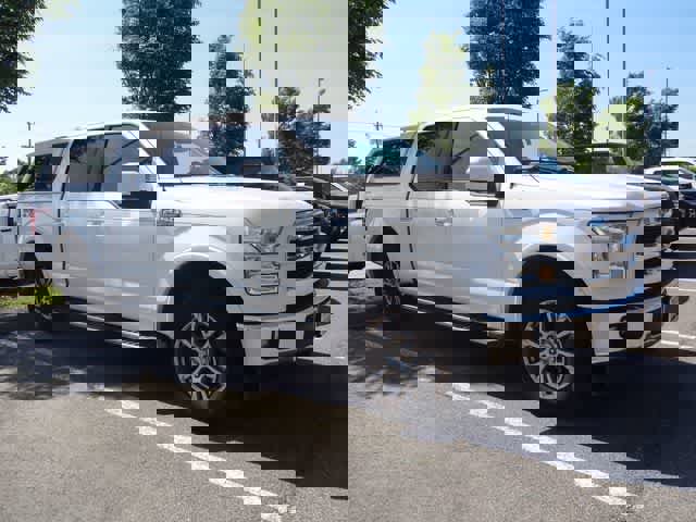 Certified 2017 Ford F150 Lariat w/ Trailer Tow Package image 3