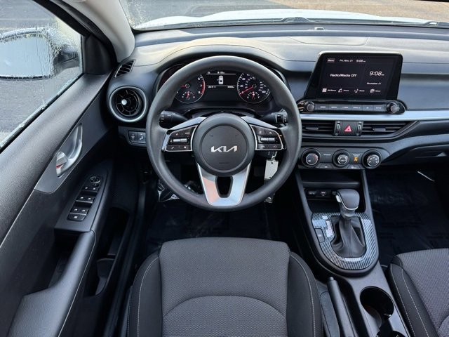 Used 2023 Kia Forte LXS w/ LXS Technology Package image 10