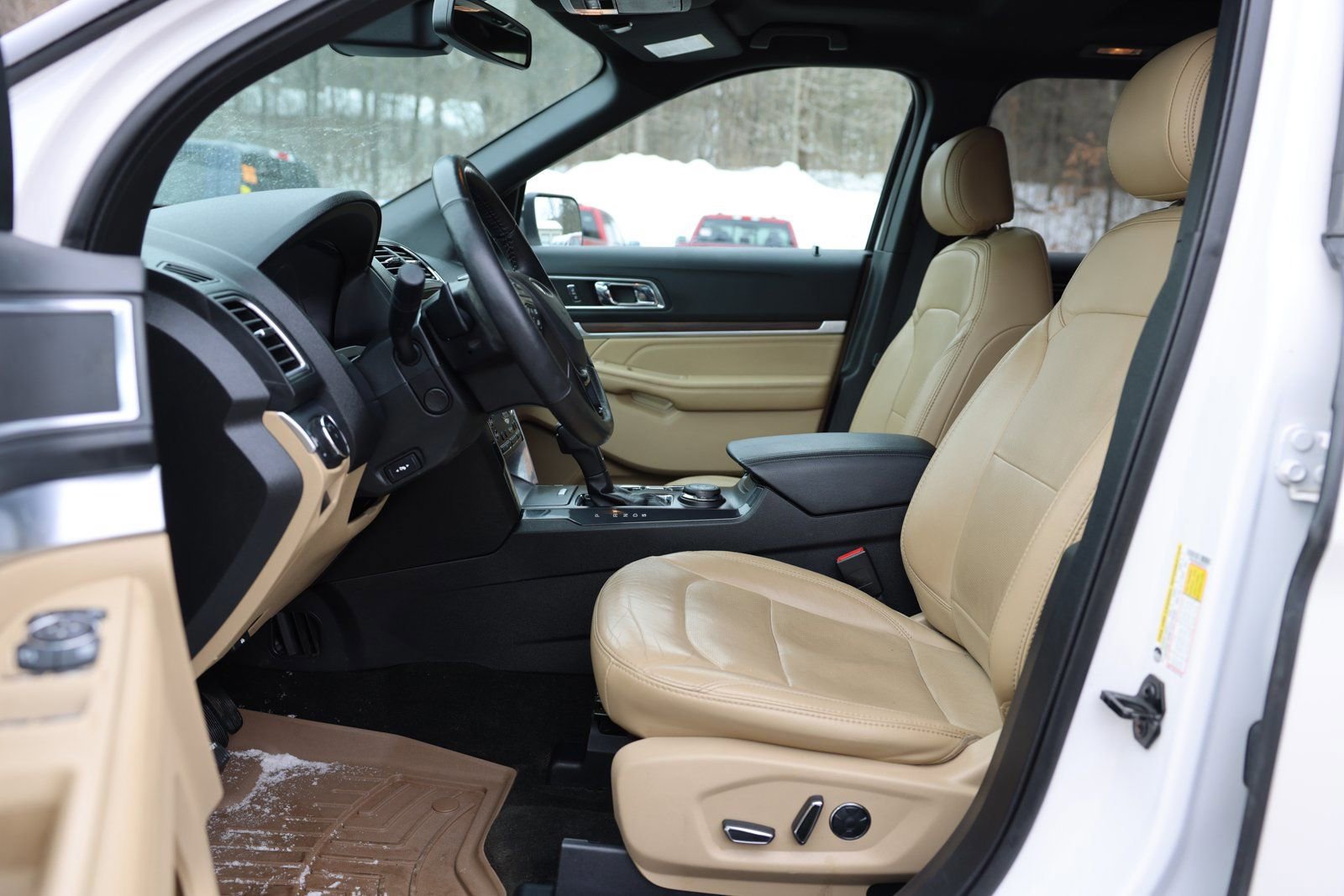 Certified 2017 Ford Explorer Limited w/ Equipment Group 301A image 16