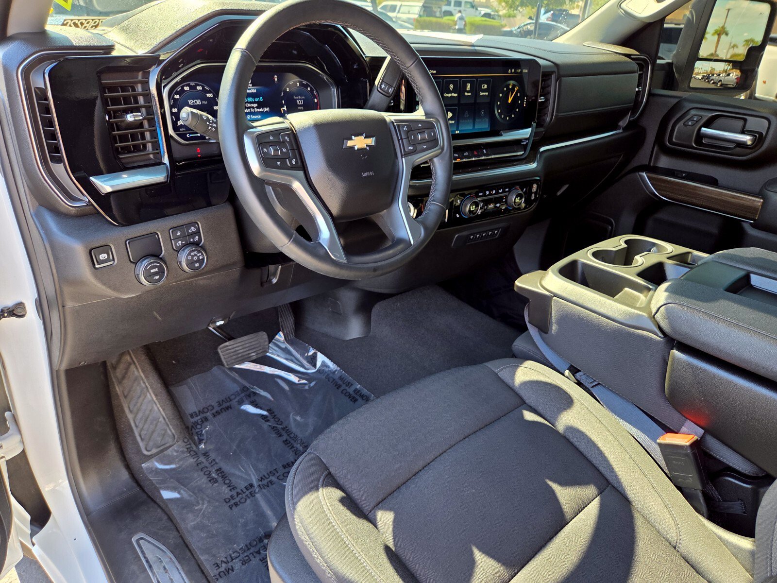 Used 2024 Chevrolet Silverado 2500 LT w/ Convenience Package RWD image 11