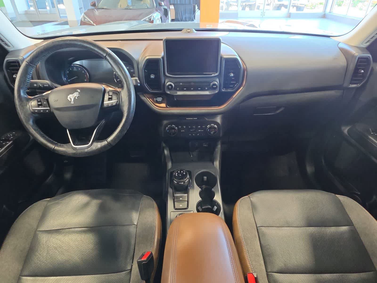 Certified 2021 Ford Bronco Sport Outer Banks w/ Outer Banks Package AWD/4WD image 32