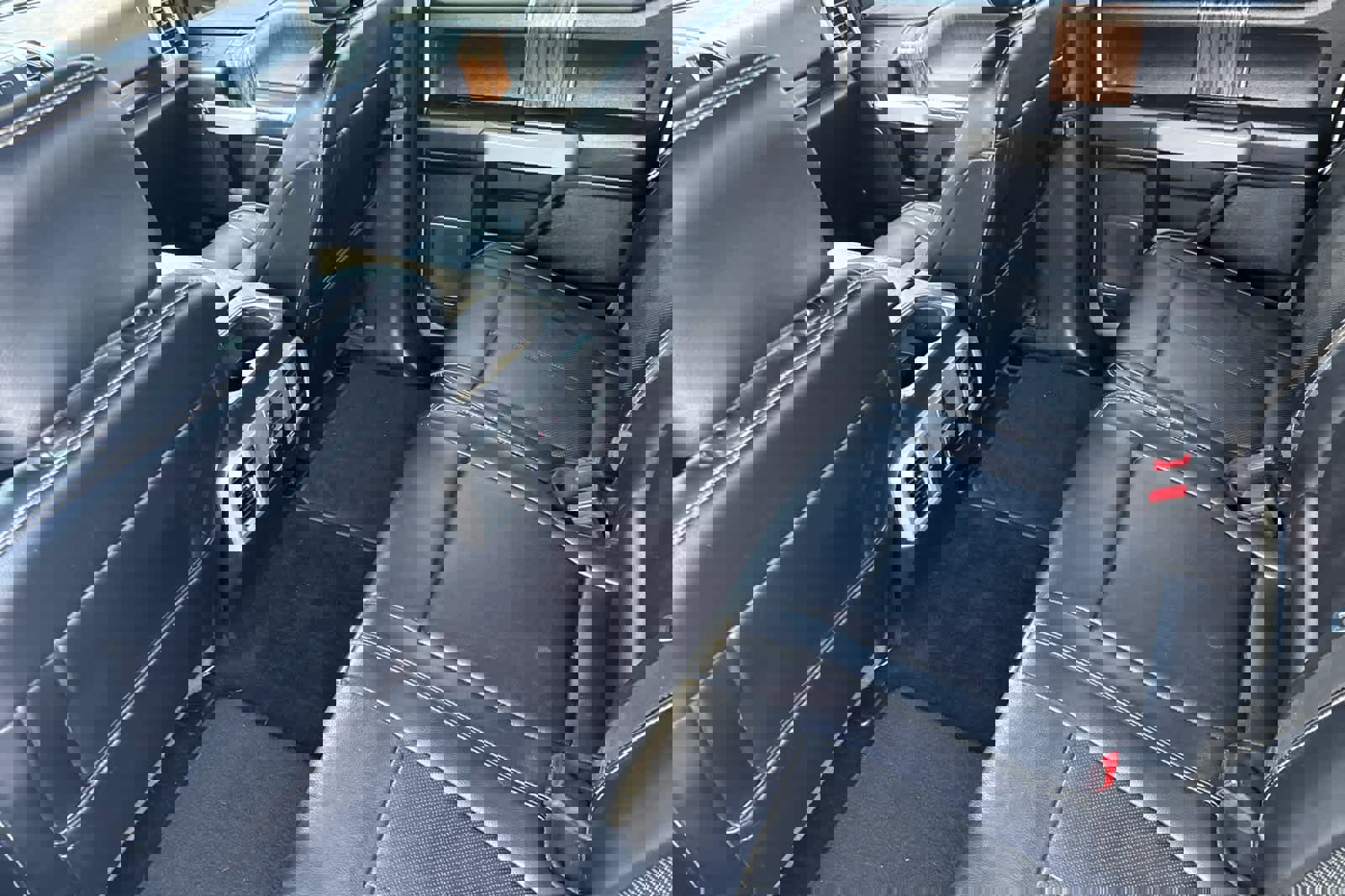 Certified 2019 Ford F150 Lariat w/ Equipment Group 502A Luxury image 10