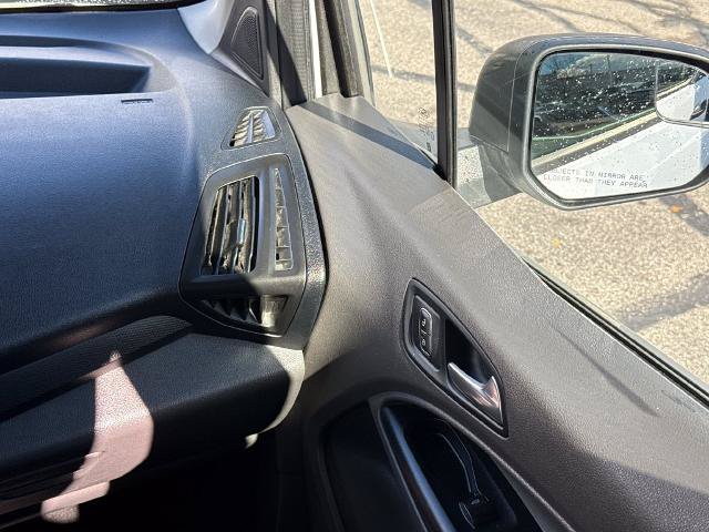 Certified 2019 Ford Transit Connect XLT FWD image 14