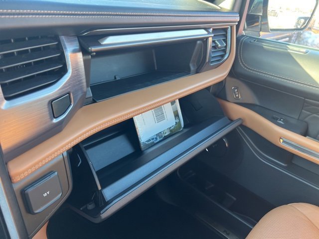 Certified 2022 Ford Expedition Platinum image 21