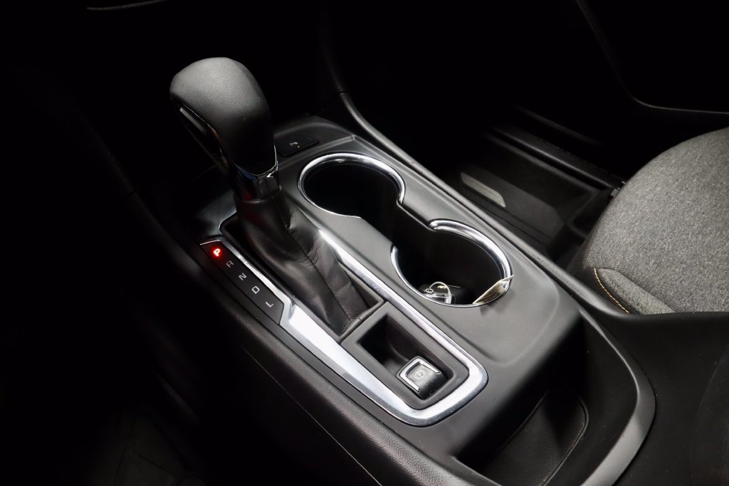 Used 2024 Chevrolet Equinox LT w/ LPO, Floor Liner Package FWD image 30