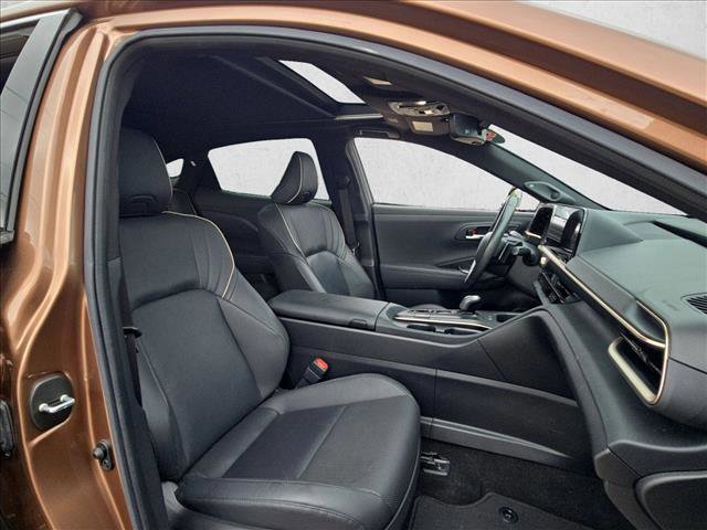 Used 2023 Toyota Crown Platinum AWD/4WD image 20