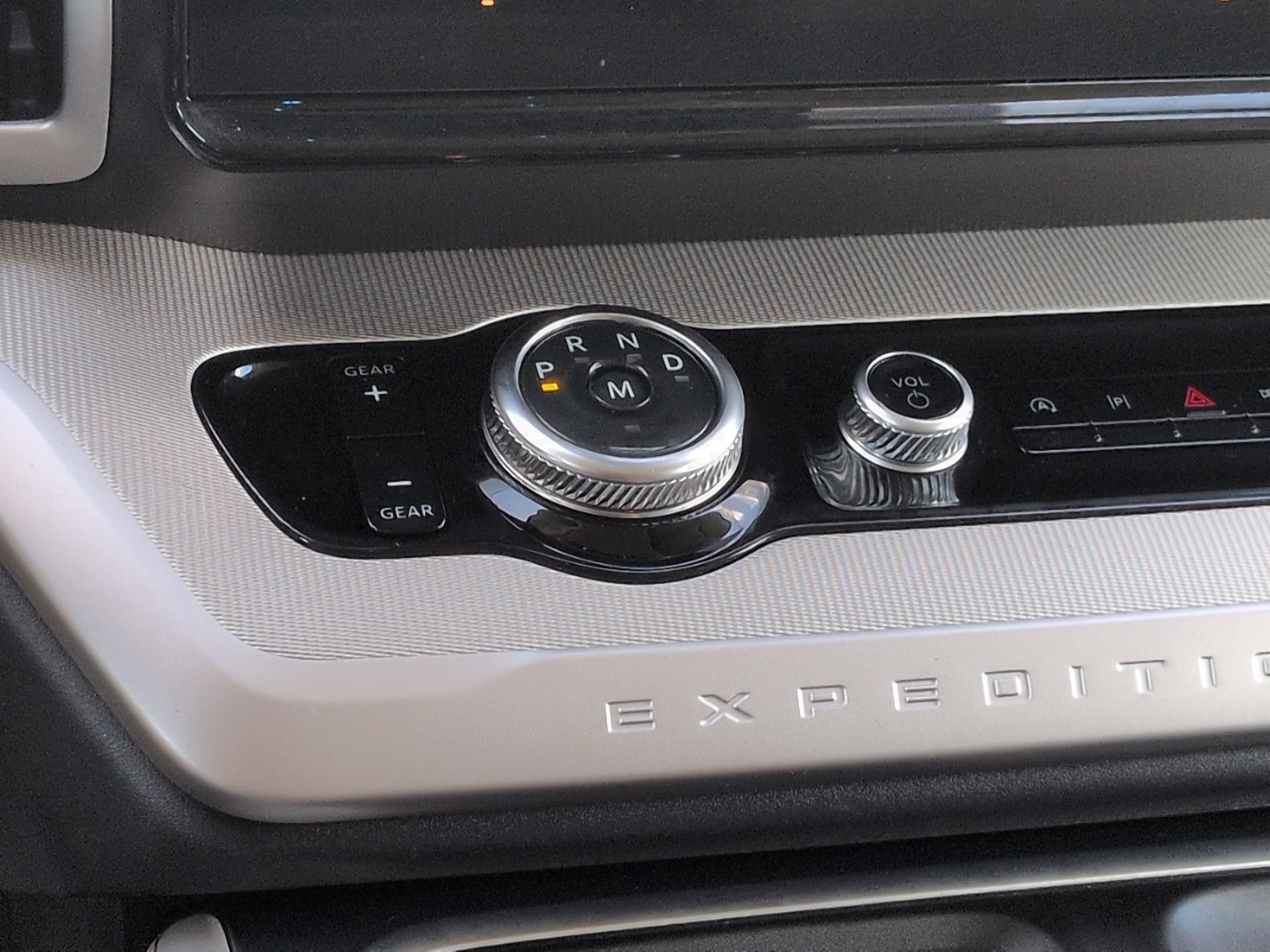 Certified 2025 Ford Expedition Max Active RWD image 27