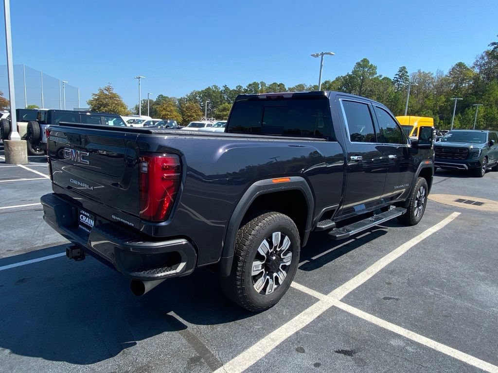 Used 2025 GMC Sierra 2500 Denali w/ Technology Package AWD/4WD image 7