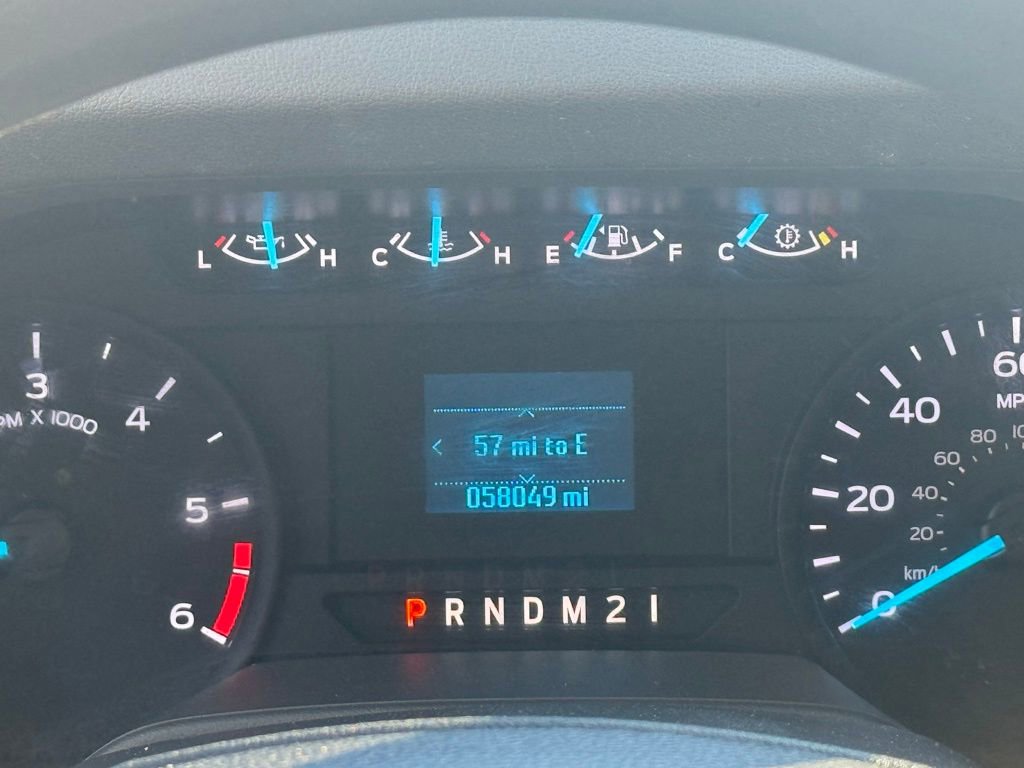 Certified 2022 Ford E-350 and Econoline 350 Super Duty w/ Power Windows & Locks Group image 12