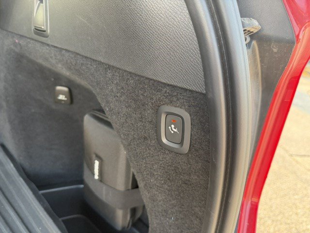 Used 2023 Volvo XC90 T8 Plus w/ Protection Package Premier AWD/4WD image 36