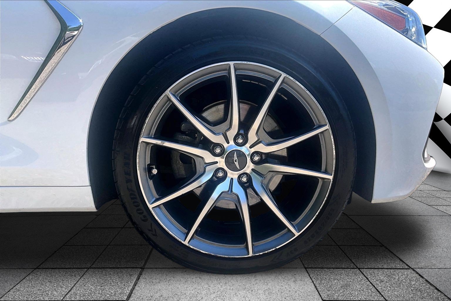 Used 2021 Genesis G70 2.0T w/ Prestige Package AWD/4WD image 8