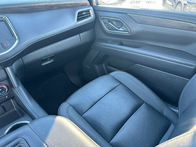 Used 2023 Chevrolet Tahoe LT AWD/4WD image 16