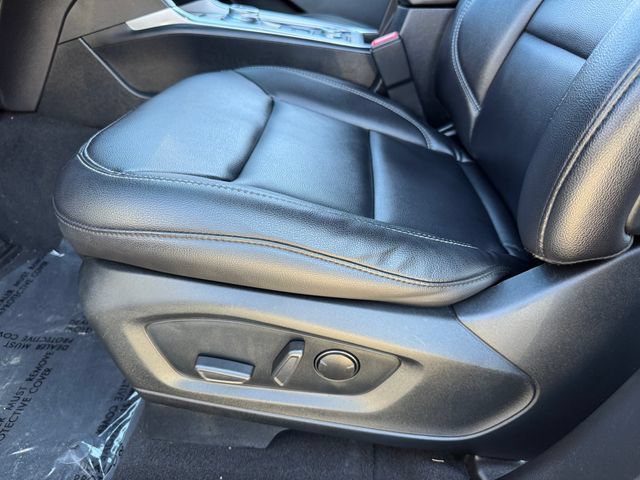 Certified 2020 Ford Explorer XLT w/ Equipment Group 202A AWD/4WD image 15