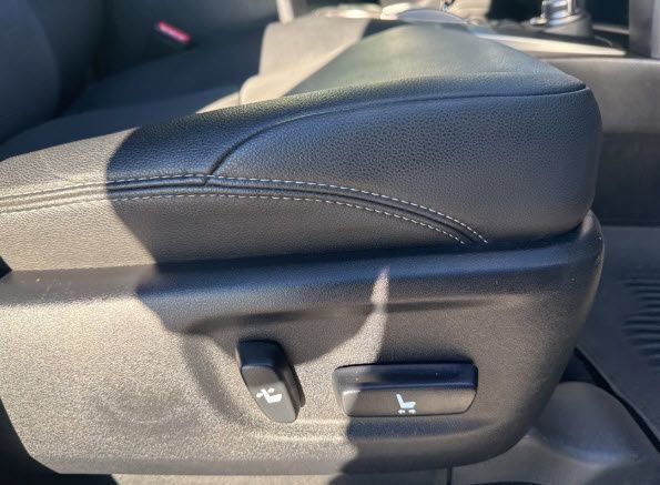 Used 2022 Toyota 4Runner SR5 Premium image 30