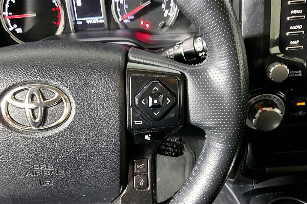 Used 2024 Toyota 4Runner TRD Off-Road Premium image 15