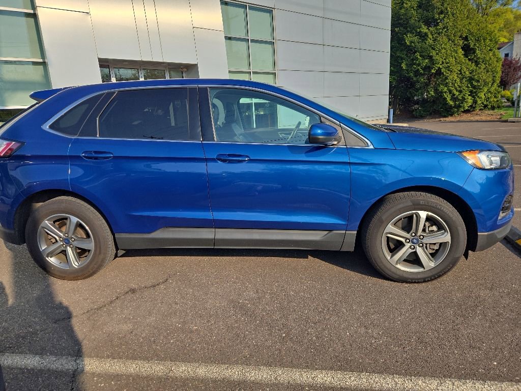 Certified 2021 Ford Edge SEL w/ Convenience Package AWD/4WD image 4