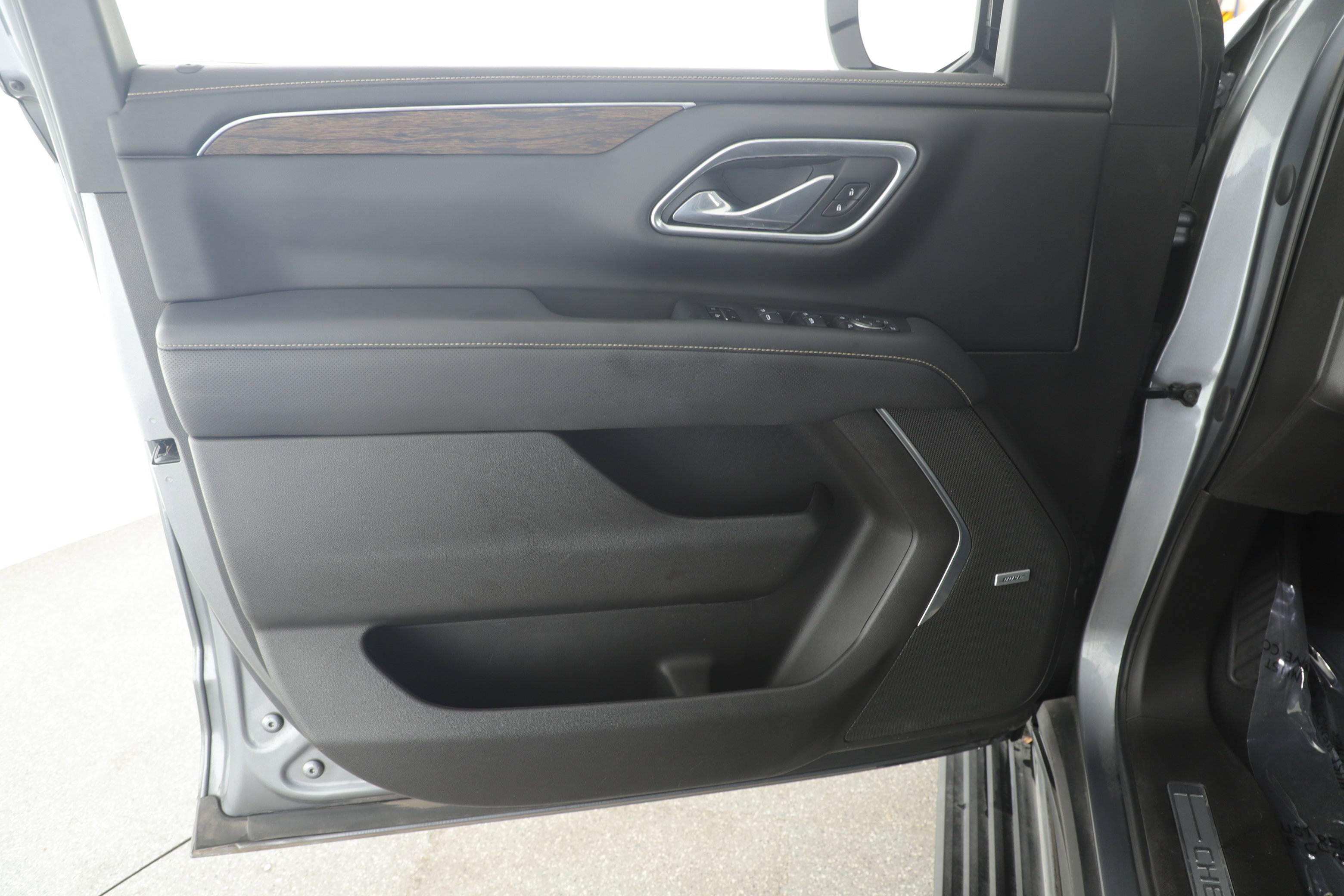 Used 2021 Chevrolet Tahoe Premier w/ Texas Edition image 8