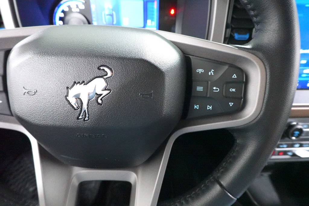 Certified 2023 Ford Bronco Outer Banks w/ Sasquatch Package AWD/4WD image 16