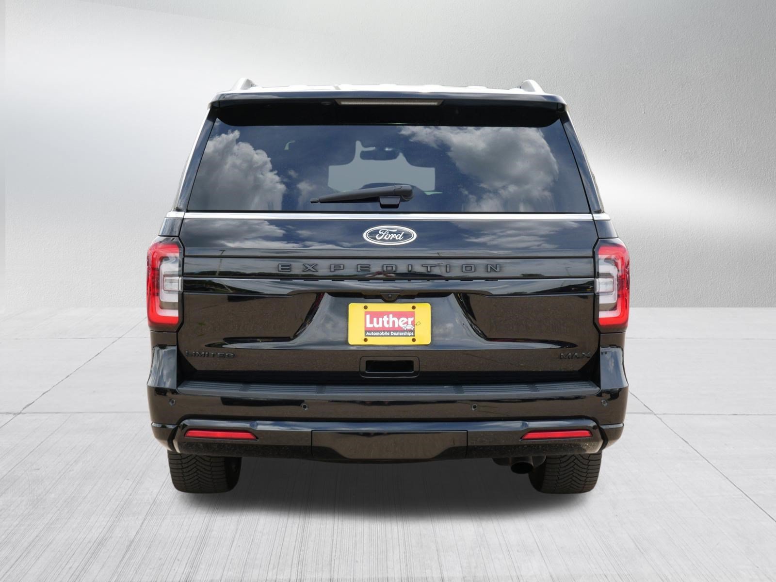 Certified 2022 Ford Expedition Max Limited AWD/4WD image 6