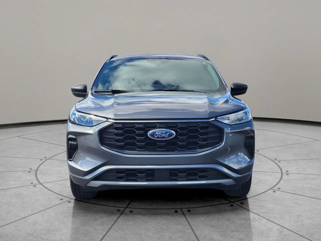 Certified 2023 Ford Escape ST-Line w/ Tech Pack #1 AWD/4WD image 15