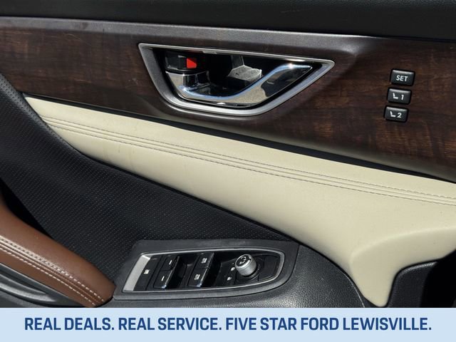 Used 2019 Subaru Ascent Touring w/ Popular Package #3 image 25