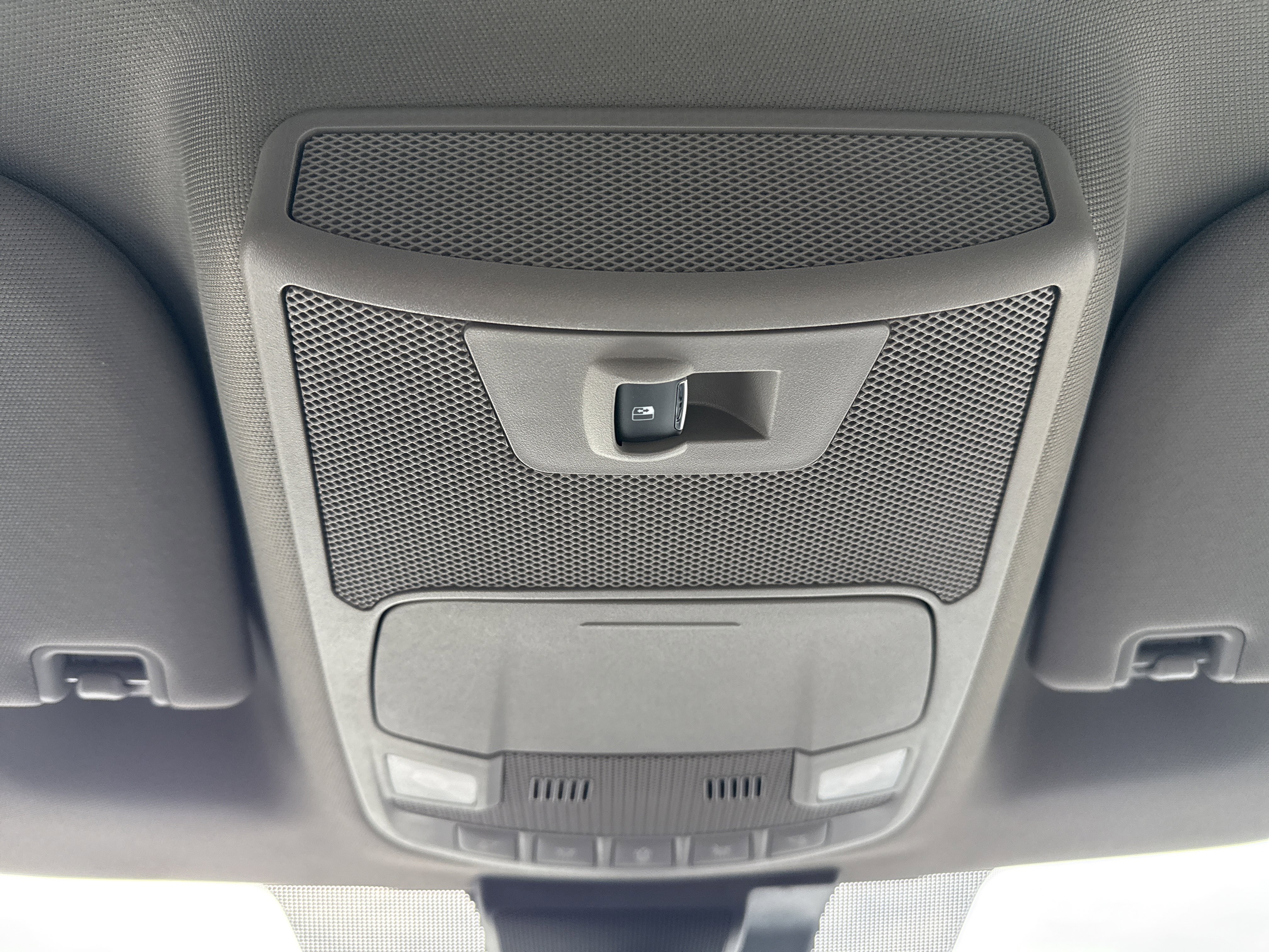 Certified 2019 Ford F150 XLT w/ Equipment Group 302A Luxury image 25