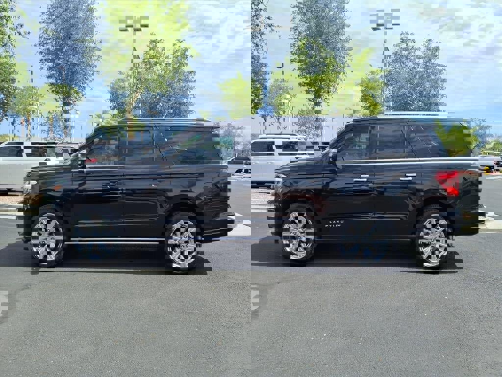 Certified 2024 Ford Expedition Max Platinum image 2