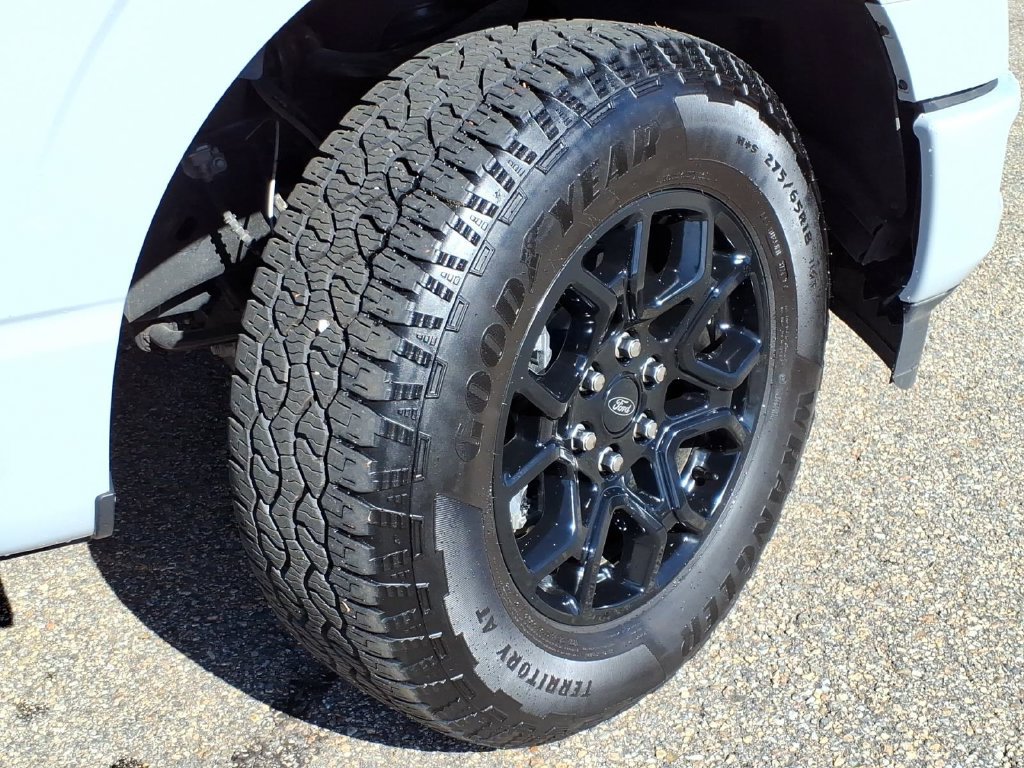 Certified 2024 Ford F150 XLT w/ XLT Black Appearance Package AWD/4WD image 9